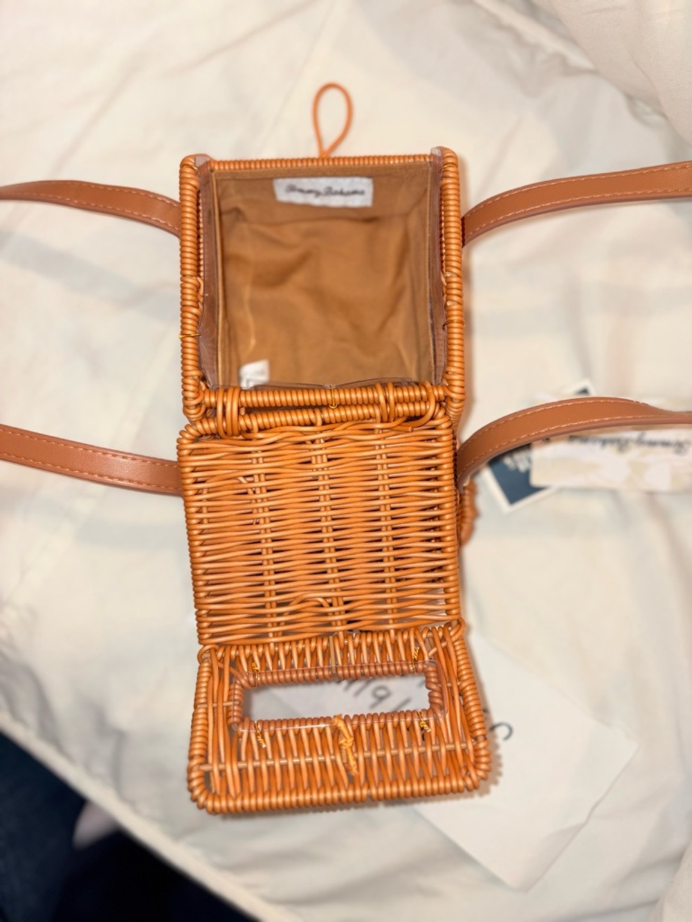 NWT Tommy Bahama Wicker Viral TJ Maxx Tick Tock Jeep - Picture 5 of 5